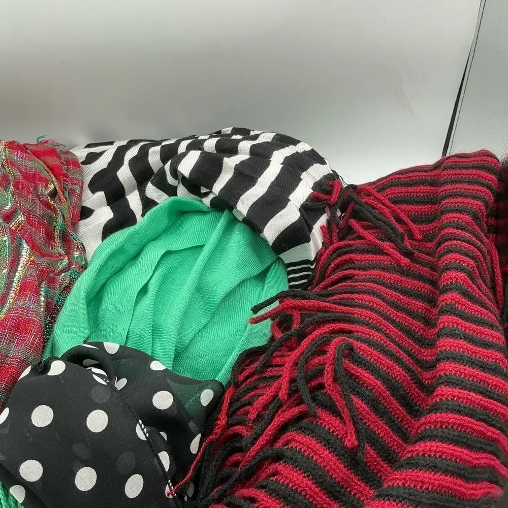 Bundle of 5 colorful scarves of assorted sizes